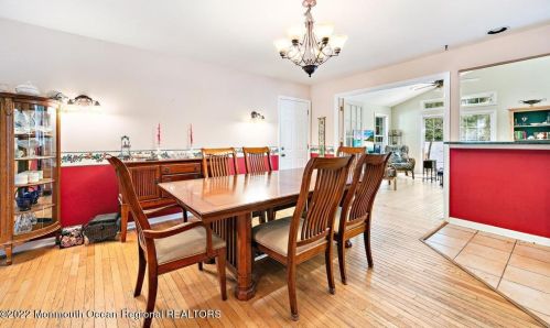 19 Glenwood Dr, Berkeley Township NJ 08721 exterior