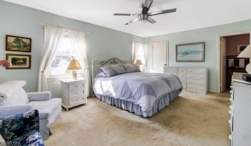 17 Essex Rd, Maplewood NJ 07040-2338 exterior