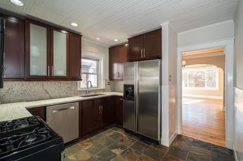 1137 Moorlands Dr, Saint Louis MO 63117-2151 exterior