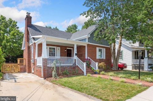 415 Custis Ave, Alexandria VA  22301-1203 exterior