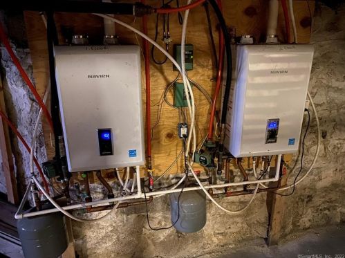 40 James St, Torrington CT 06790-4905 exterior