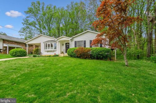 904 Cannon Rd, Silver Spring, MD 20904-3326