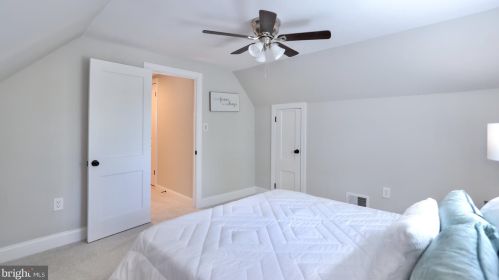 201 University Blvd, Silver Spring MD  20901-1945 exterior