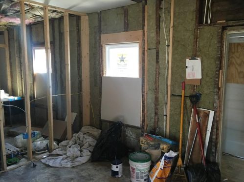 47 Laval St, Woonsocket RI 02895-4831 exterior