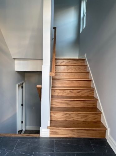 523 Drake Ave, Chicago, IL 60624-1303