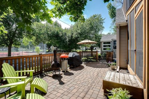 1401 Hartford Ave, Saint Paul MN 55116-1649 exterior