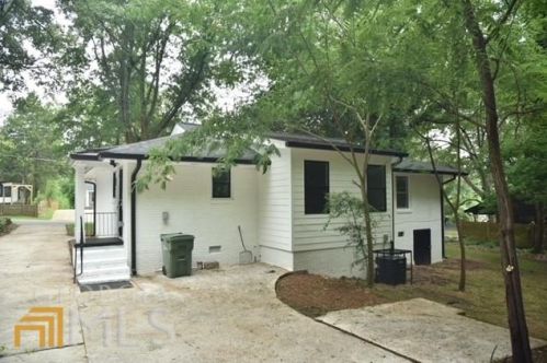 360 Adelle St, Atlanta, GA 30315-6667