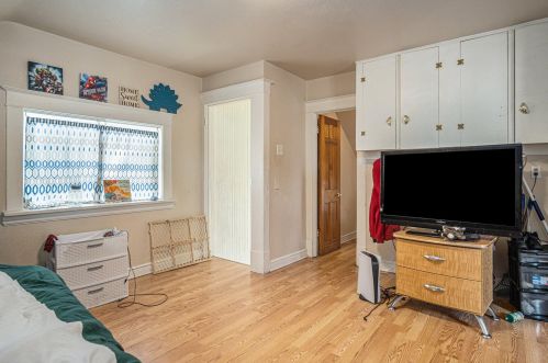 1467 Palmer Ave, Meskegon MI  49441-1772 exterior