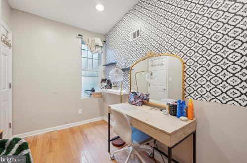 1165 Dorrance St, Philadelphia PA 19146-2911 exterior