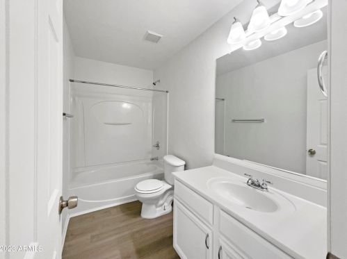 34928 31st Ave, Phoenix AZ  85086-3206 exterior