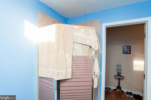 7316 Frankford Ave, Philadelphia PA 19135-3405 exterior