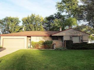 7836 Highview Dr, Milwaukee WI  53223-4236 exterior