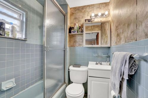 56 Howard St, Mount Vernon NY 10550-1041 exterior