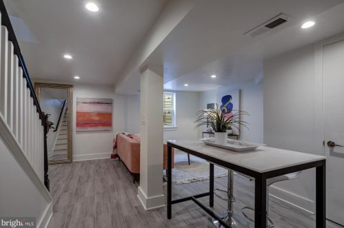 1213 17th St, Washington DC  20002-2019 exterior