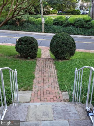 4855 Reservoir Rd, Washington DC  20007-1543 exterior