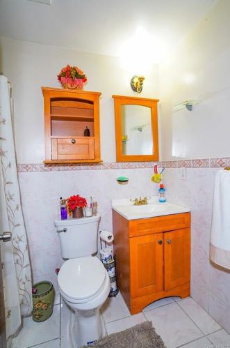 652 Beck St, Bronx NY 10455-1902 exterior