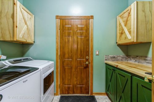 1501 Fox Sedge Trl, Bull Valley IL 60098-9224 exterior