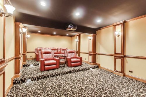 329 Kenmore Ave, Elmhurst IL 60126-3517 exterior