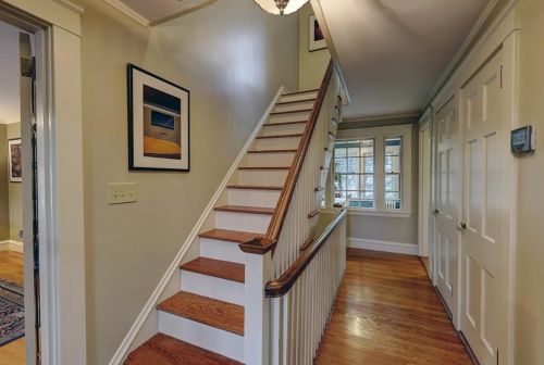 166 Arlington Ave, Providence RI 02906-2331 exterior