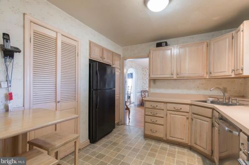 10 Meetinghouse Ln, Media PA 19064-1206 exterior