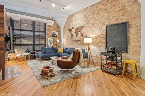 523 Plymouth Ct, Chicago, IL 60605-1511