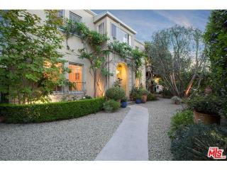 6610 5th St, Los Angeles, CA 90048-4602