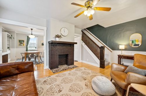 4128 Gladstone St, Pittsburgh PA 15207-1424 exterior