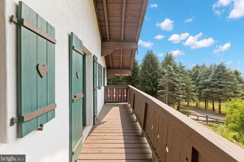 1900 Fish And Game Rd, Littlestown PA 17340-8808 exterior