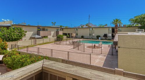 6767 7th St, Phoenix AZ  85014-1005 exterior