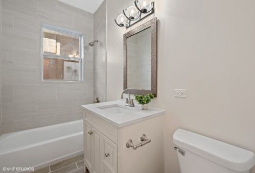 7307 Vernon Ave, Chicago IL  60619-1718 exterior