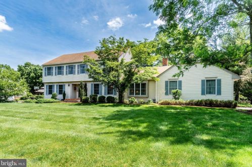 35 Stacy Dr, Montgomery, NJ 08502-5021