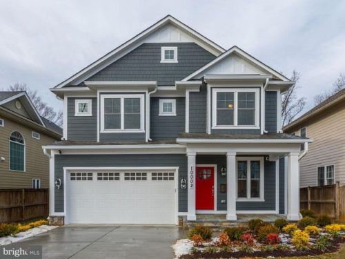 10002 Dickens Ave, Bethesda, MD 20814-2108