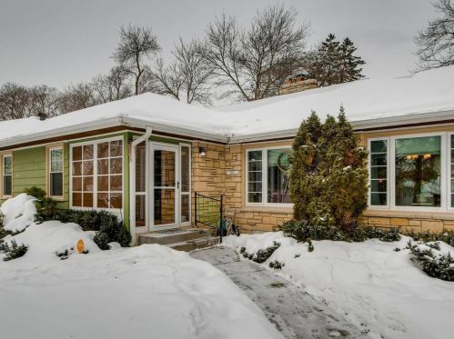 1661 Beechwood Ave, Saint Paul, MN 55116-2411