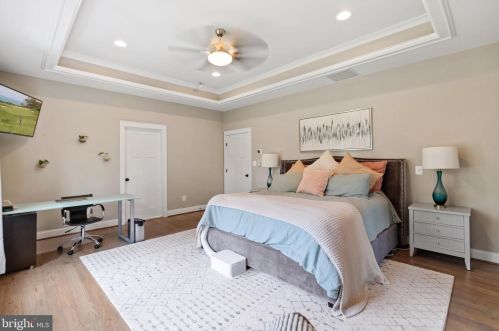 4815 15 St, Arlington VA 22205-2620 exterior