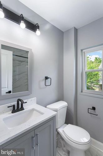 174 Elmira St, Washington DC  20032-2265 exterior