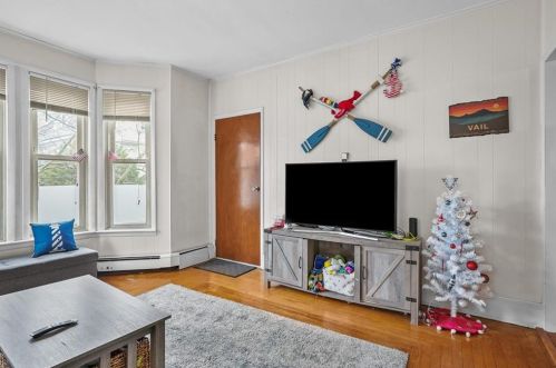 50 Transit St, Providence RI 02906-1022 exterior