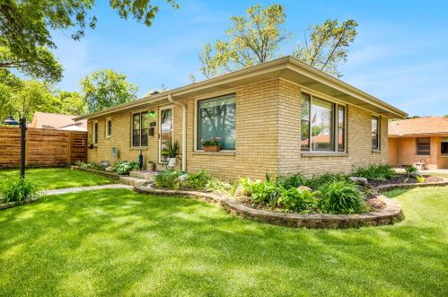 3765 Griffin Ave, Milwaukee WI 53207-3919 exterior