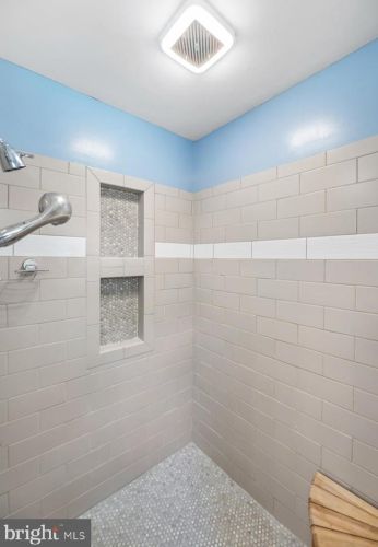 233 Old State Rd, Limerick PA 19468-3116 exterior