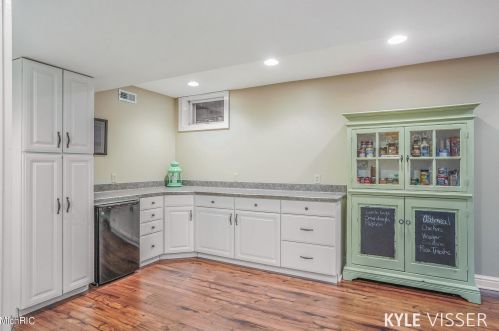 11711 Foreman St, Lowell MI 49331-9032 exterior