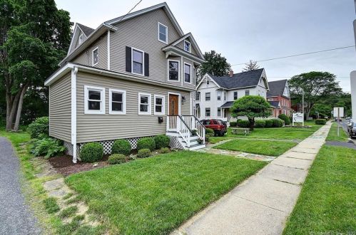 55 Bloomfield Ave, Windsor, CT 06095-2809