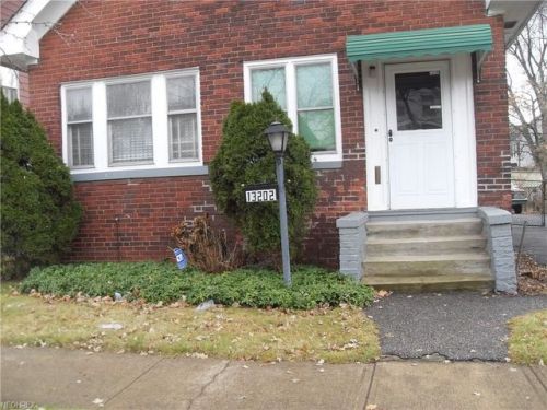 13202 Coath Ave, Cleveland, OH 44120-4624