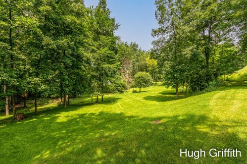 2041 Tall Pne Dr, Grand Rapids MI exterior