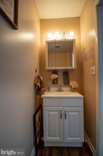 1065 Melrose Ave, Trenton NJ 08629-2507 exterior