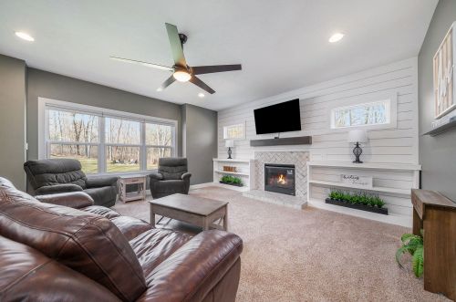 3980 Hathaway Rd, Kalamazoo MI  49009-0049 exterior