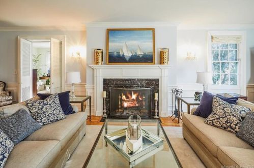 33 Bettswood Rd, Norwalk CT 06851-5123 exterior