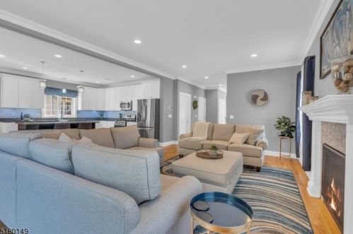 138 Ardmaer Dr, Bridgewater NJ 08807-2766 exterior