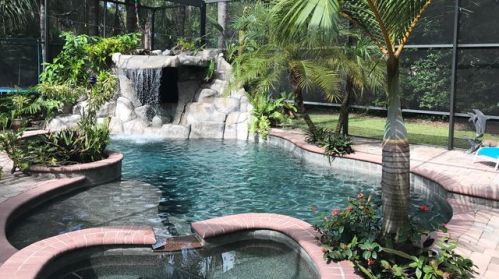 11728 Hoyt Ave, Tampa FL  33617-1724 exterior