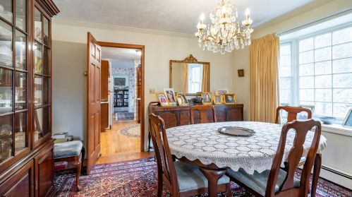 15 Buckingham Dr, Concord NH 03304-5208 exterior