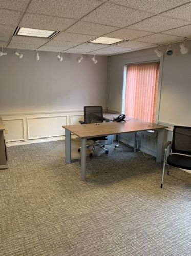 821 Main St, Pittsburgh PA  15215-2233 exterior