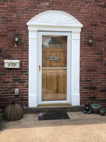 372 Mcclellan Dr, Pittsburgh PA  15236-4106 exterior